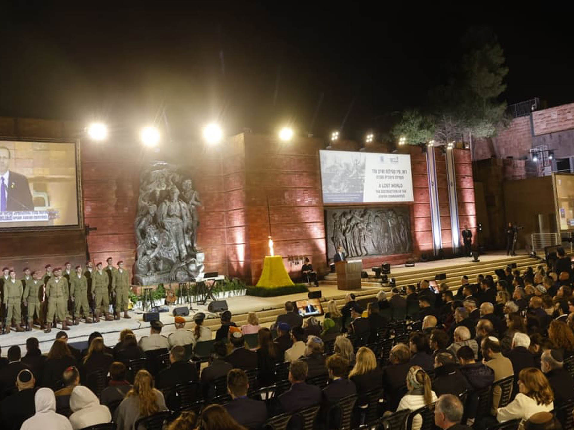 Holocaust Remembrance Day ceremony held at Yad Vashem – Israel news – The Jerusalem Post