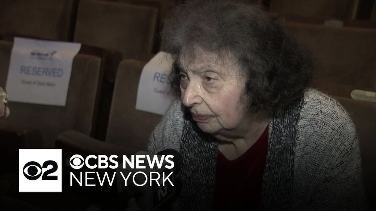 Holocaust Survivors Remember Kristallnacht, The Night of Broken Glass – CBS NEWS
